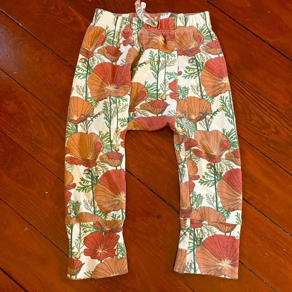 Kate Quinn panda pants